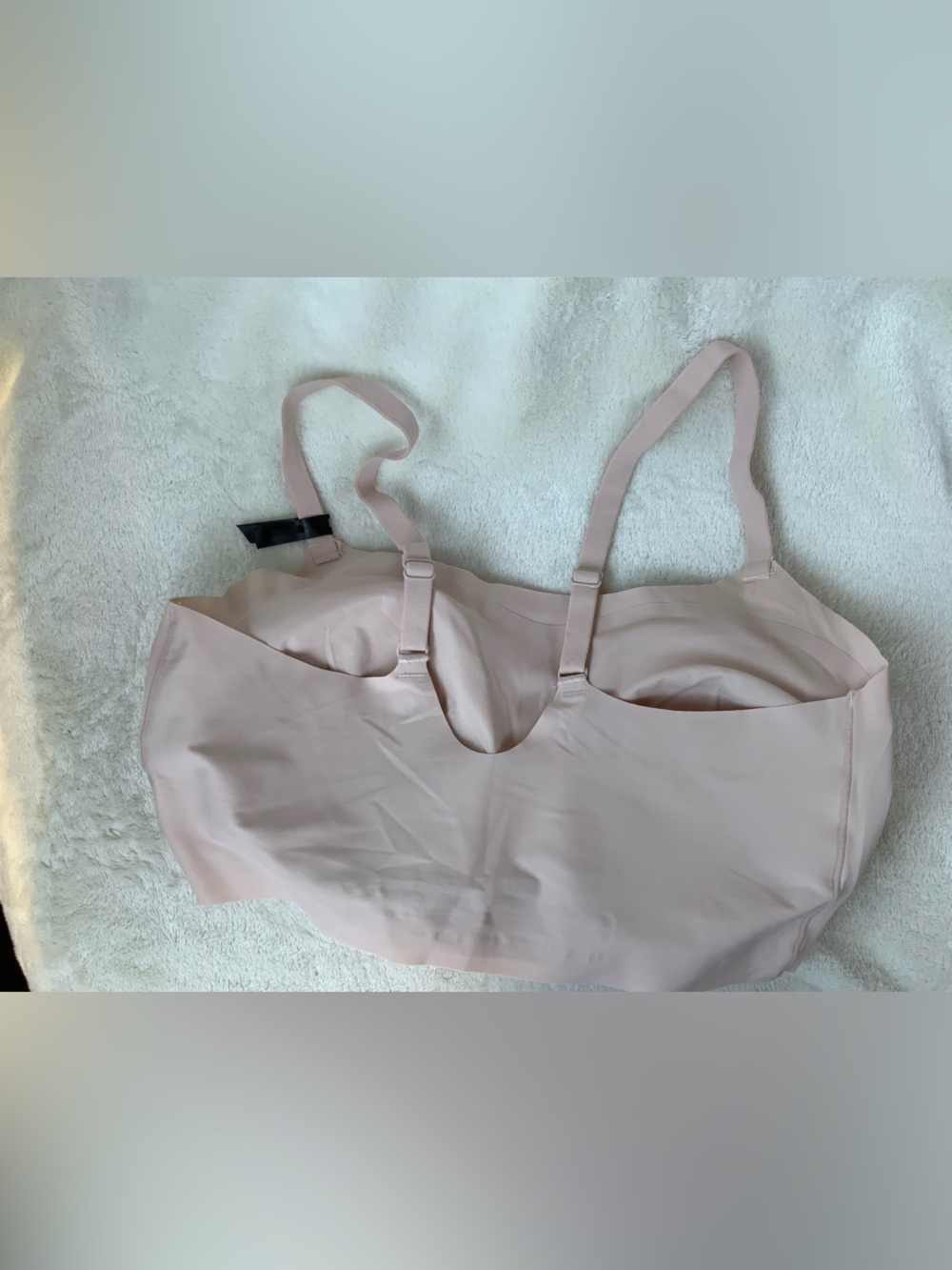 DKNY Laser Cut Scoop Bralette - Picture 4 of 4